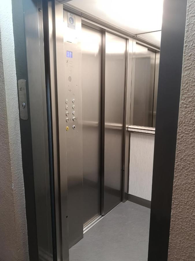 Escultor Moreto - Parking Gratis Apartamento